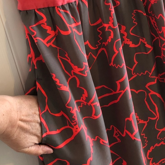 Sexy Hot-Pink & Dark Silver Summer Dress - Picture 3 of 7